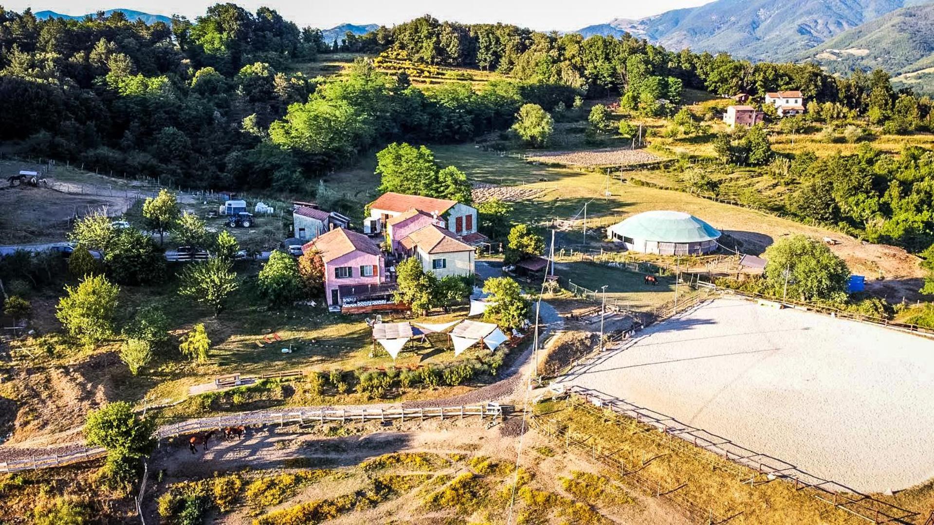 Agriturismo Dei Legi San Pietro Vara Ngoại thất bức ảnh