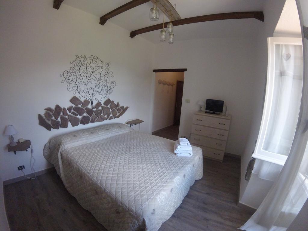 Agriturismo Dei Legi San Pietro Vara Ngoại thất bức ảnh