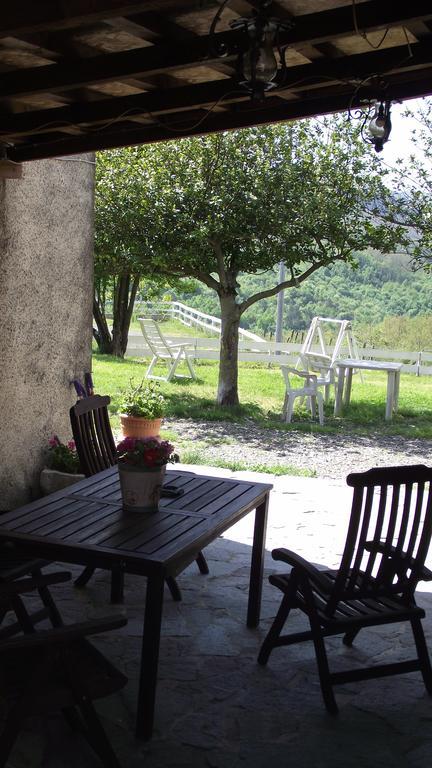 Agriturismo Dei Legi San Pietro Vara Ngoại thất bức ảnh
