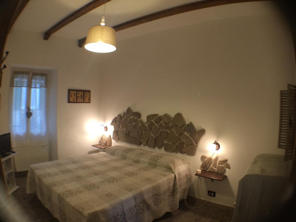 Agriturismo Dei Legi San Pietro Vara Ngoại thất bức ảnh