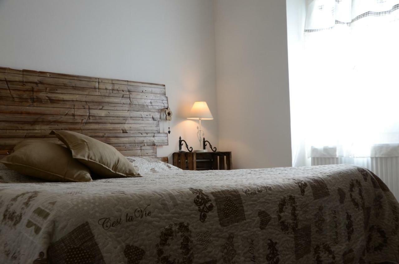 Agriturismo Dei Legi San Pietro Vara Ngoại thất bức ảnh